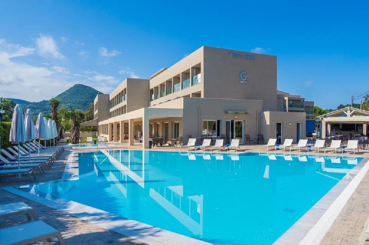 Cnic Gemini Hotel Mesongí Екстериор снимка